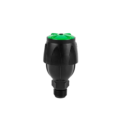 Imagen muestra rotación de riego por goteo rociador para césped personalizable y duradero