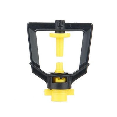 Conjunto de boquillas colgantes giratorias de 360 grados de estilo normal para el riego de invernaderos agrícolas