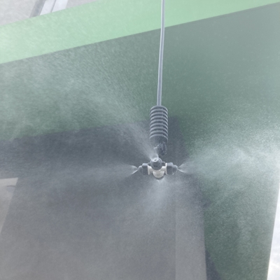 Sprinkler de riego de jardín con radio de pulverización de 0,9-1,0M y material de plástico de ingeniería